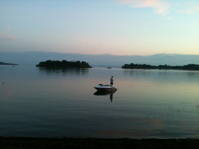 sup tour around lake champlain mosquito island sunset kite n paddle